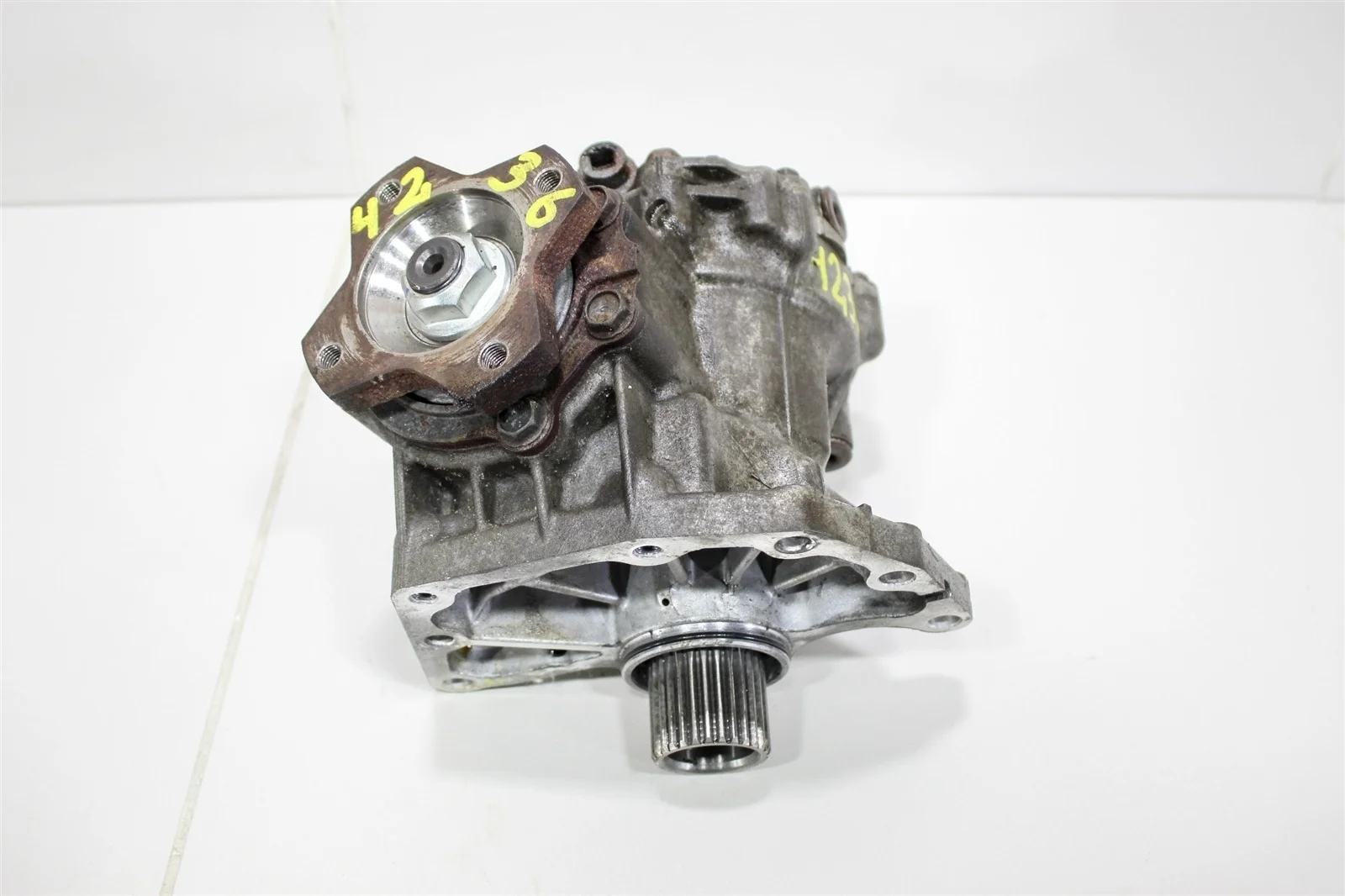 Раздатка NISSAN PATHFINDER 2012+ 331003KA0B R52