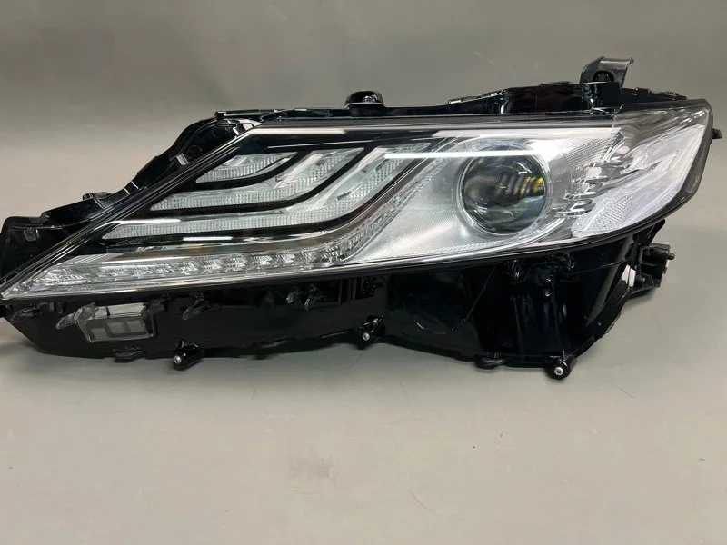 Фара Toyota Camry 2017- 2025 8118533D71 V70, передняя левая