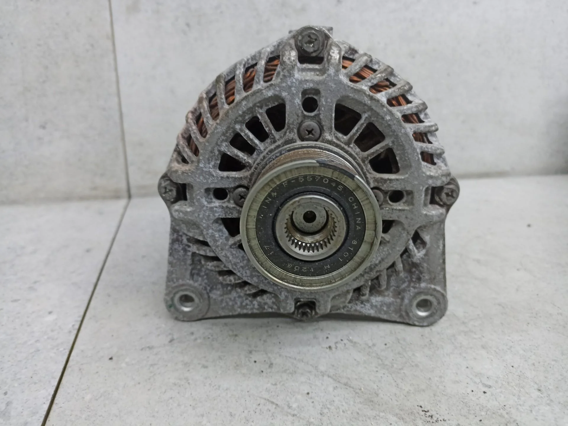 Генератор Nissan Juke F15 рест. 2014 231001KM1A