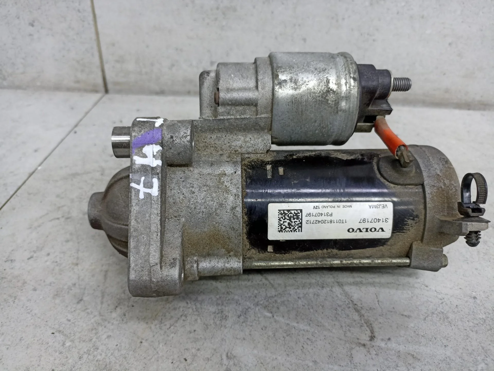 Стартер Volvo XC40 (2017 - 2022) 31407197