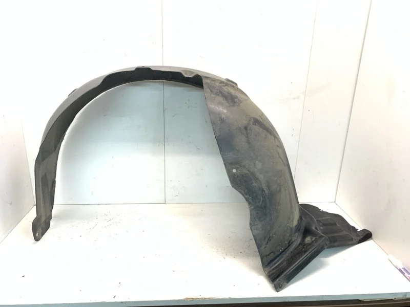 Локер (подкрылок) Lada Vesta 2017-2024 8450007043 1, передний левый