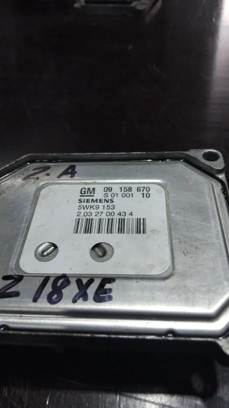 Блок управления двигателем OPEL Zafira 2003