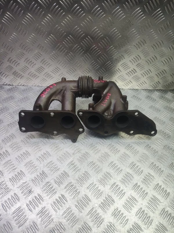 Коллектор выпускной Mazda CX7 L3K913450 L3VDT