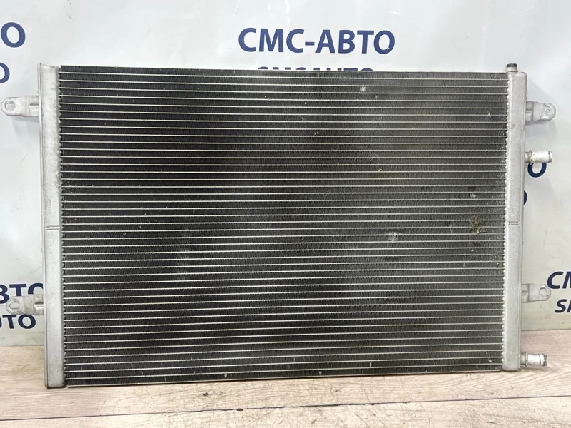 Радиатор дополнительный Audi A6 4F0145804K C6 3.0 CAJ