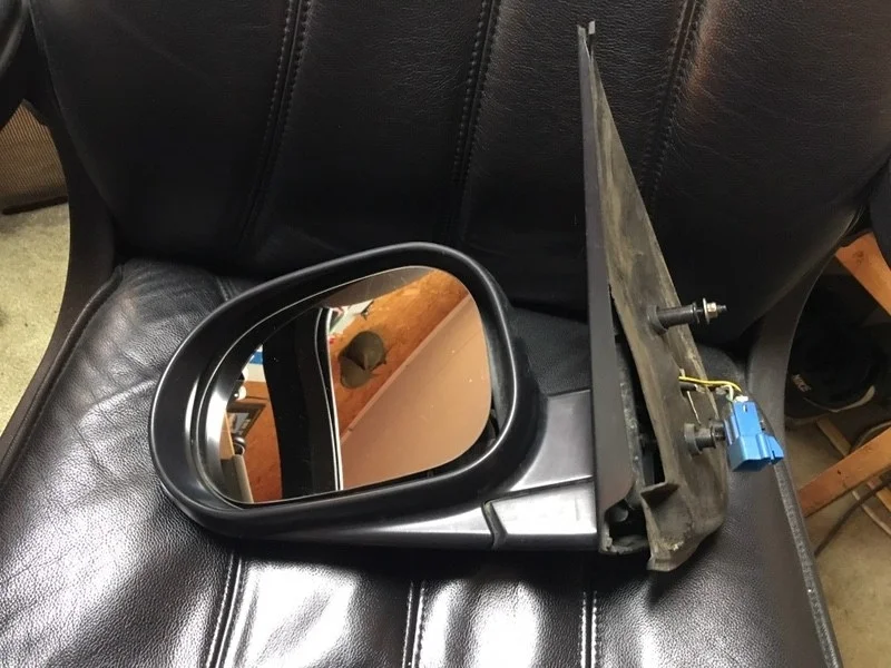 Зеркало Mercedes ML 1638103593 W163, левое