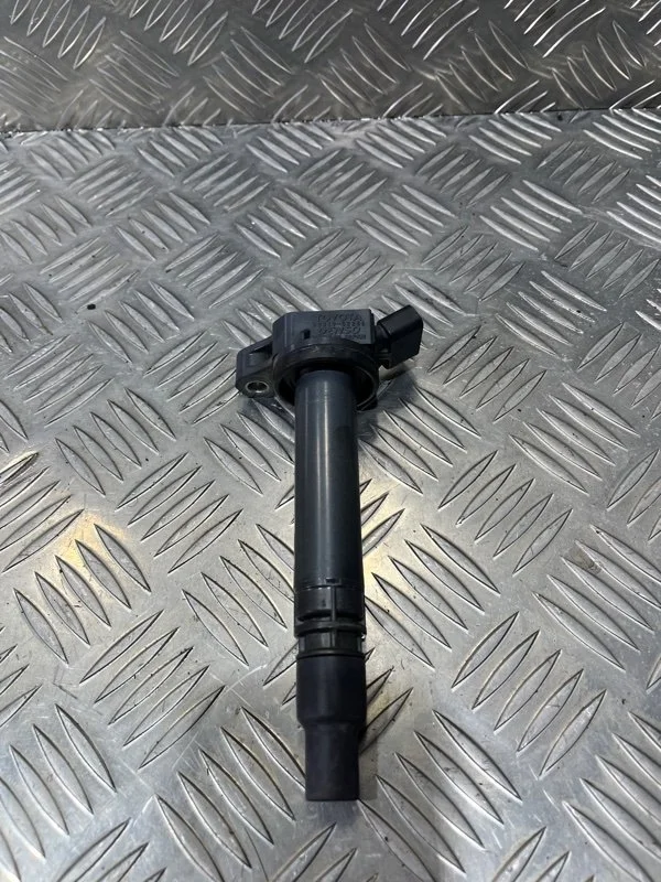 Катушка зажигания LEXUS LX570 2018 9091902256 URJ202 3UR-FE 5.7