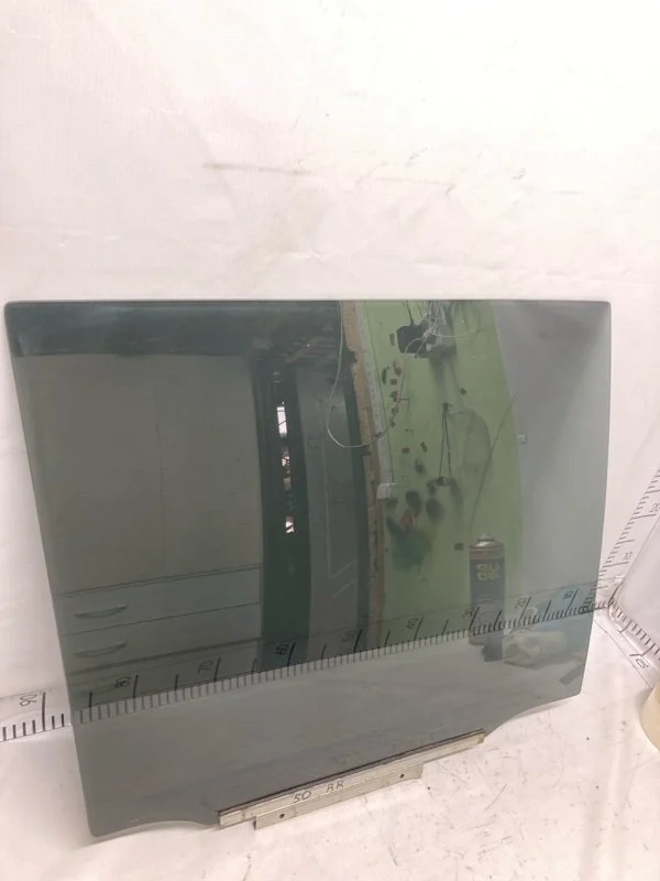 Стекло двери LEXUS LX570 2018 6811360331 URJ202 3UR-FE 5.7, заднее правое