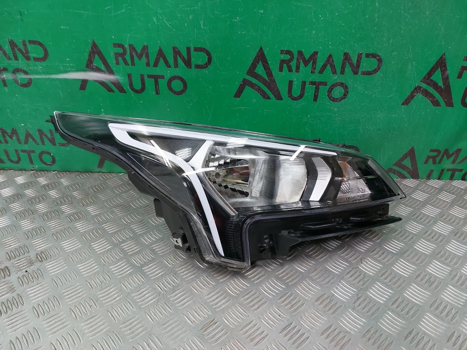 Фара KIA Rio 2020-нв 4 FB