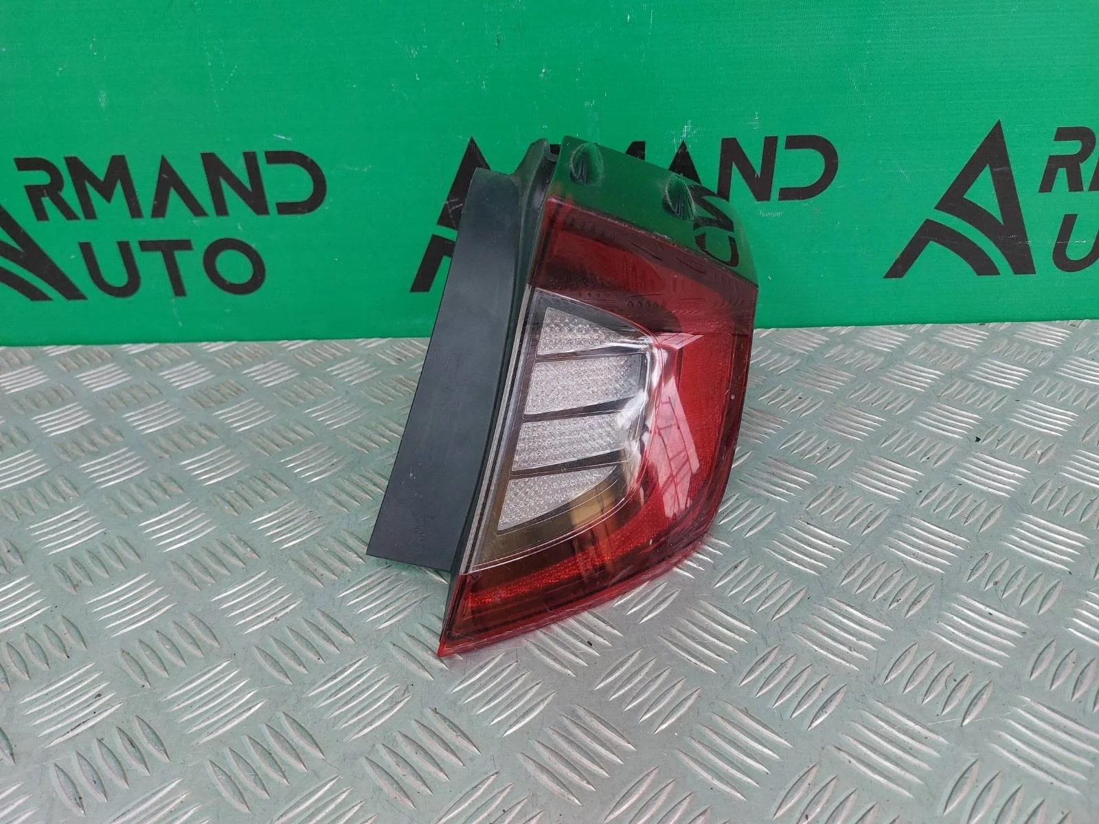 Фонарь внешний Hyundai Sonata 2019-нв 8 DN8