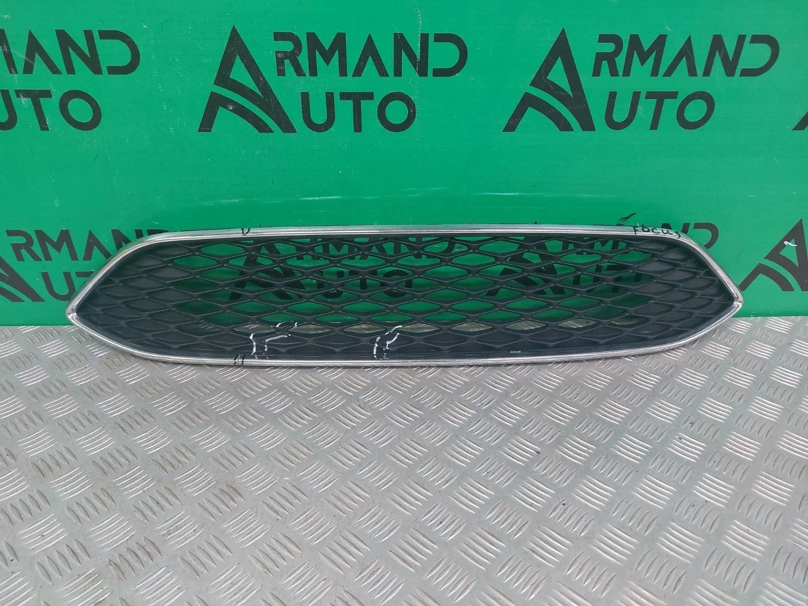 Решетка радиатора Ford Focus 2014-2019 3
