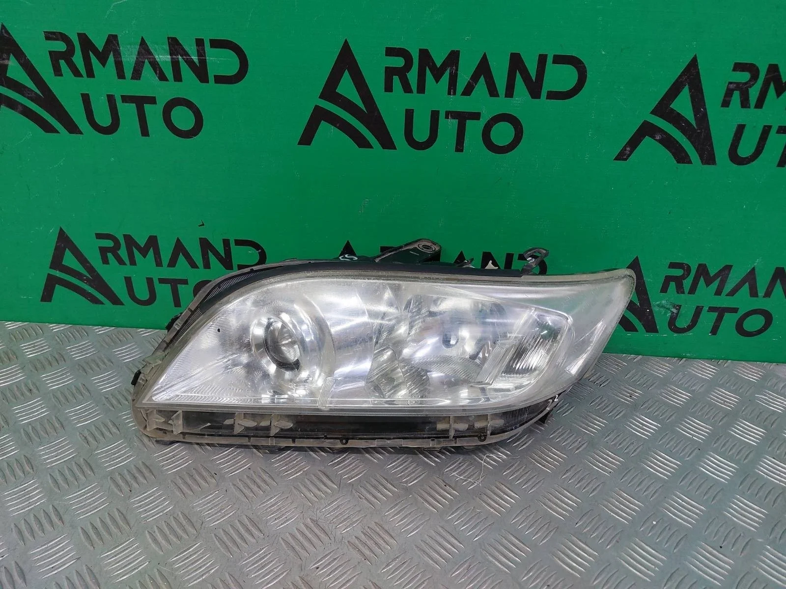 Фара Toyota RAV4 2010-2013 XA30