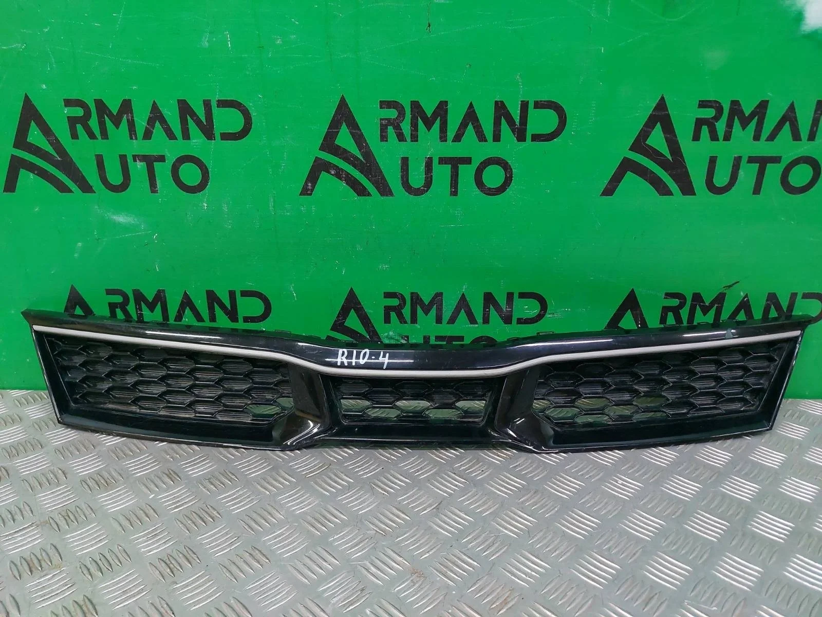 Решетка радиатора Kia Rio 2020-нв 4 FB