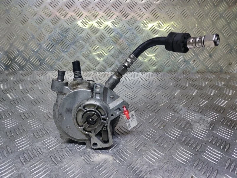 Вакуумный насос Volkswagen Transporter T5