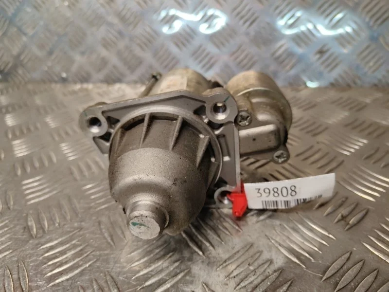 Стартер Volvo