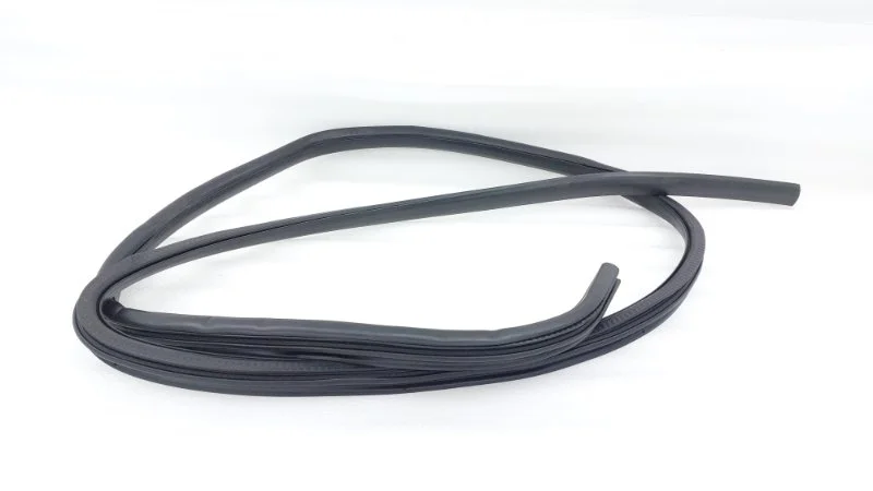 Уплотнитель проема двери Volkswagen Caravelle 2018 T6