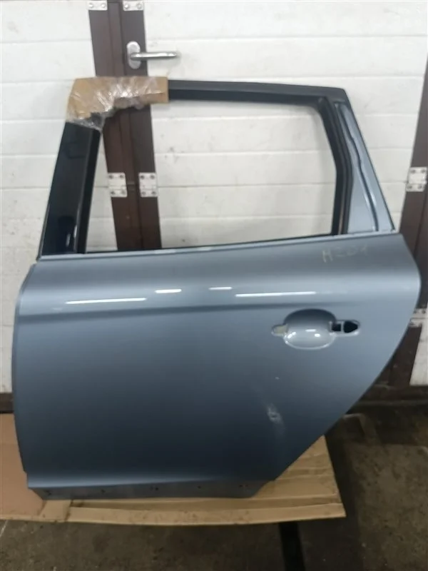 Дверь Volvo XC60 32228964, задняя левая
