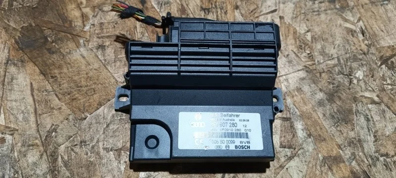 Блок управления бортовой сети Audi A6 2007 4F2