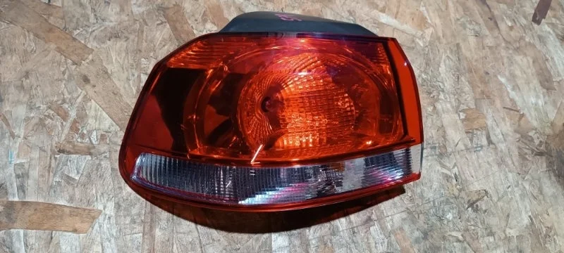 Фонарь Volkswagen Golf 2012 5K1