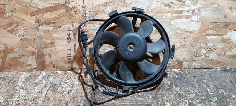 Вентилятор VOLKSWAGEN PASSAT 2002 3B5