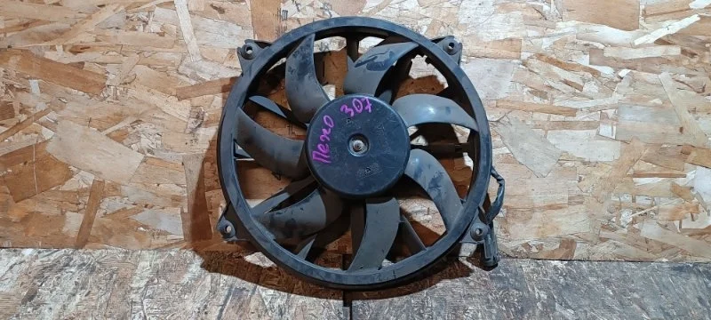 Вентилятор радиатора PEUGEOT 307 2004 3A/C