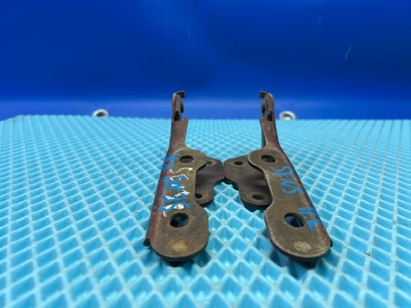 Петля капота ЗАЗ Сенс 2009 96303296 Т150 1.3 МЕМЗ307, передняя