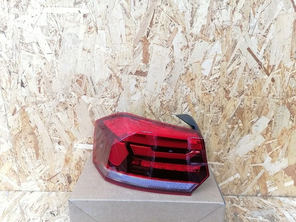 Фонарь зад лев (в крыло) Volkswagen Polo VI (2020—2023)