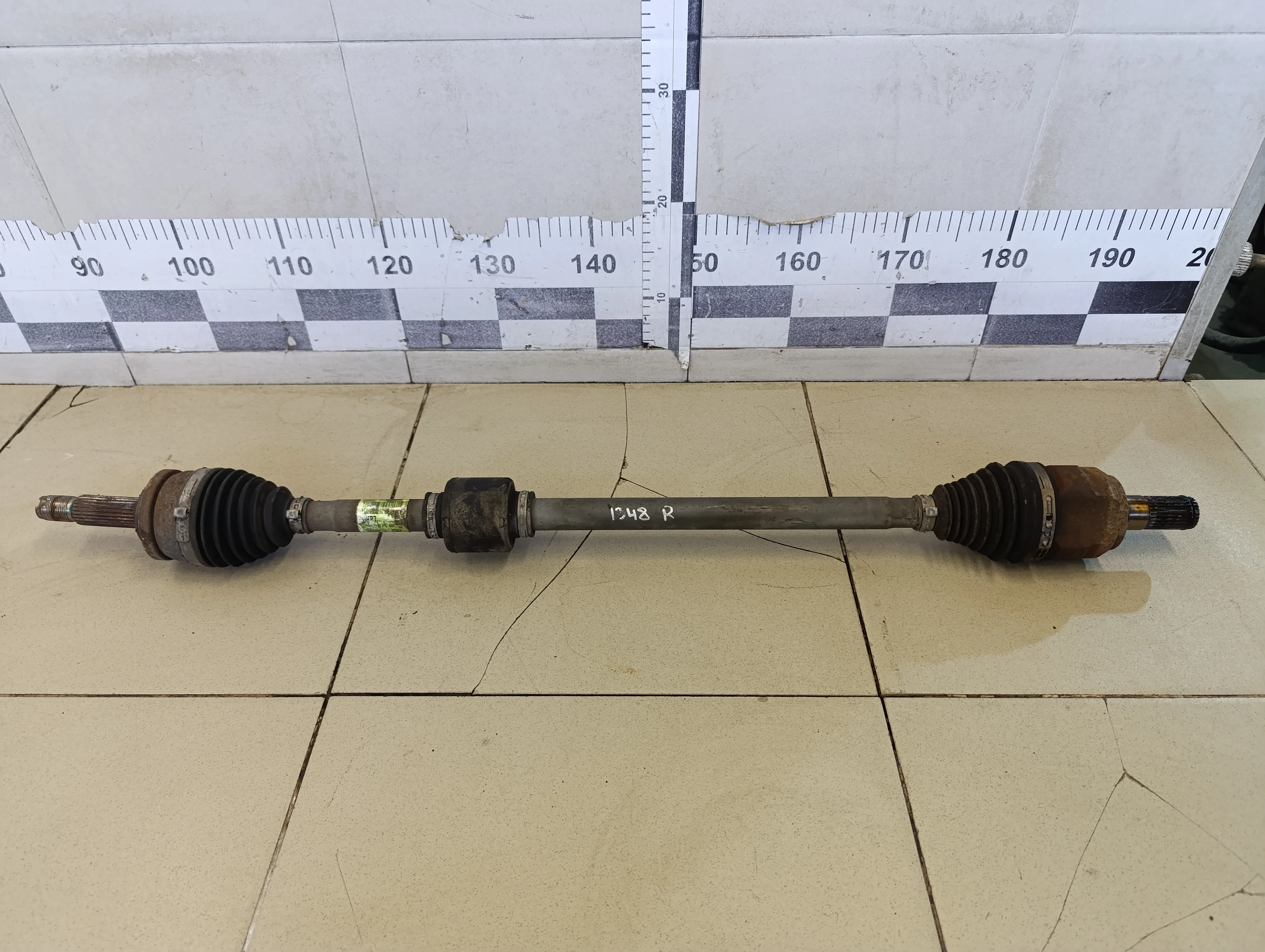 Полуось передняя правая Solaris 2017>