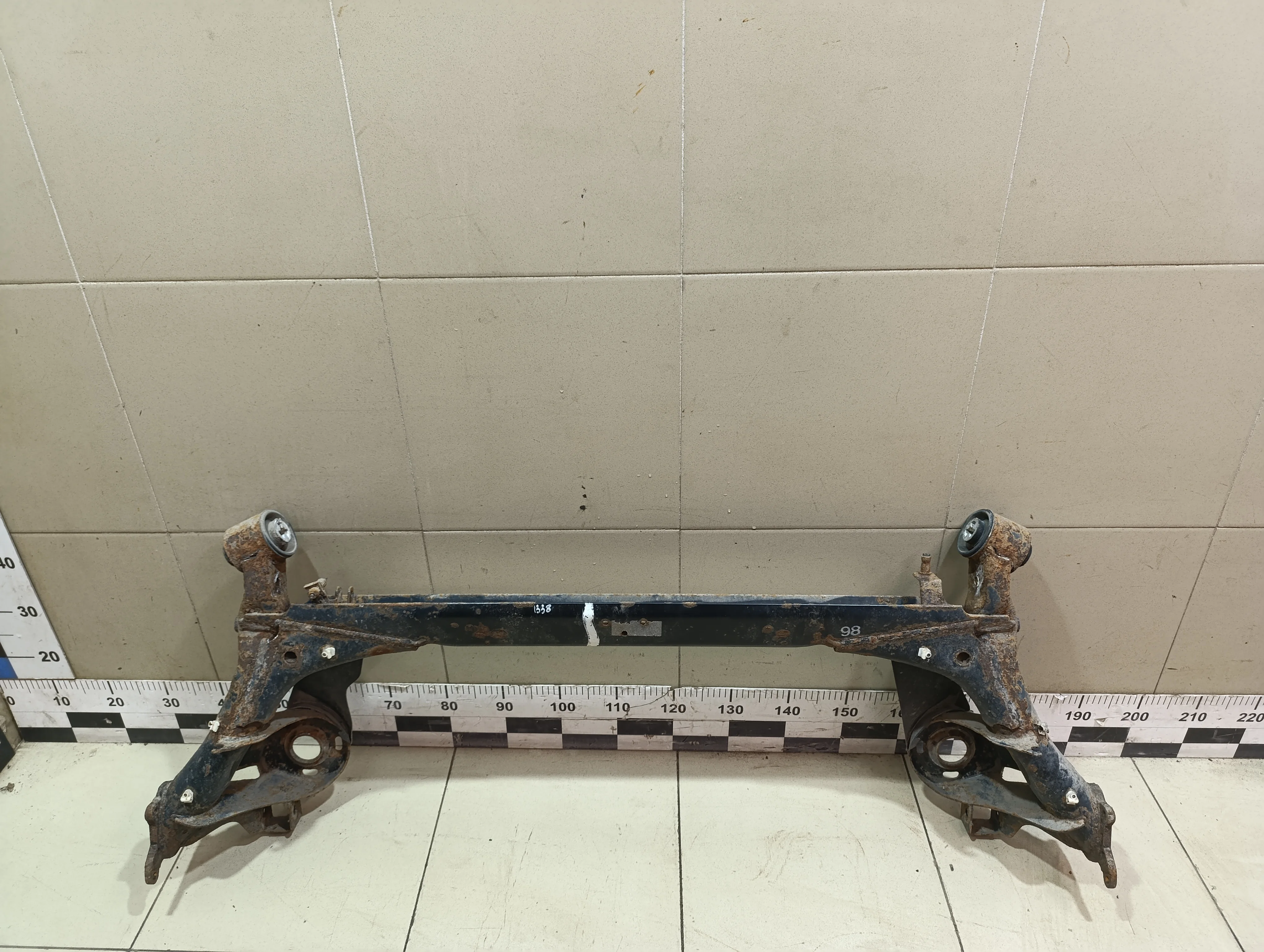 Балка задняя A3 (8L1) 1996-2003