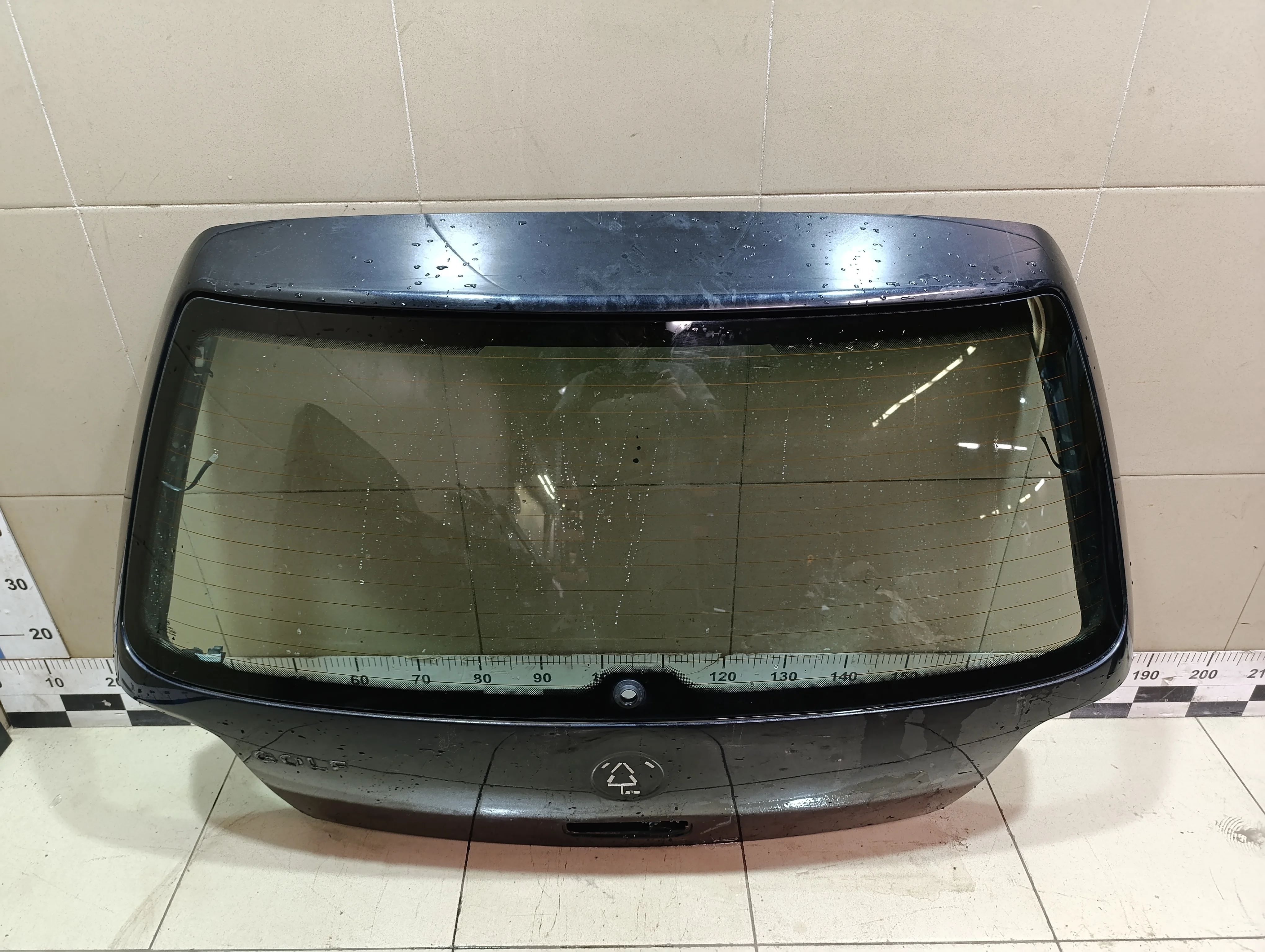 Дверь багажника со стеклом Golf IV/Bora 1997-2005