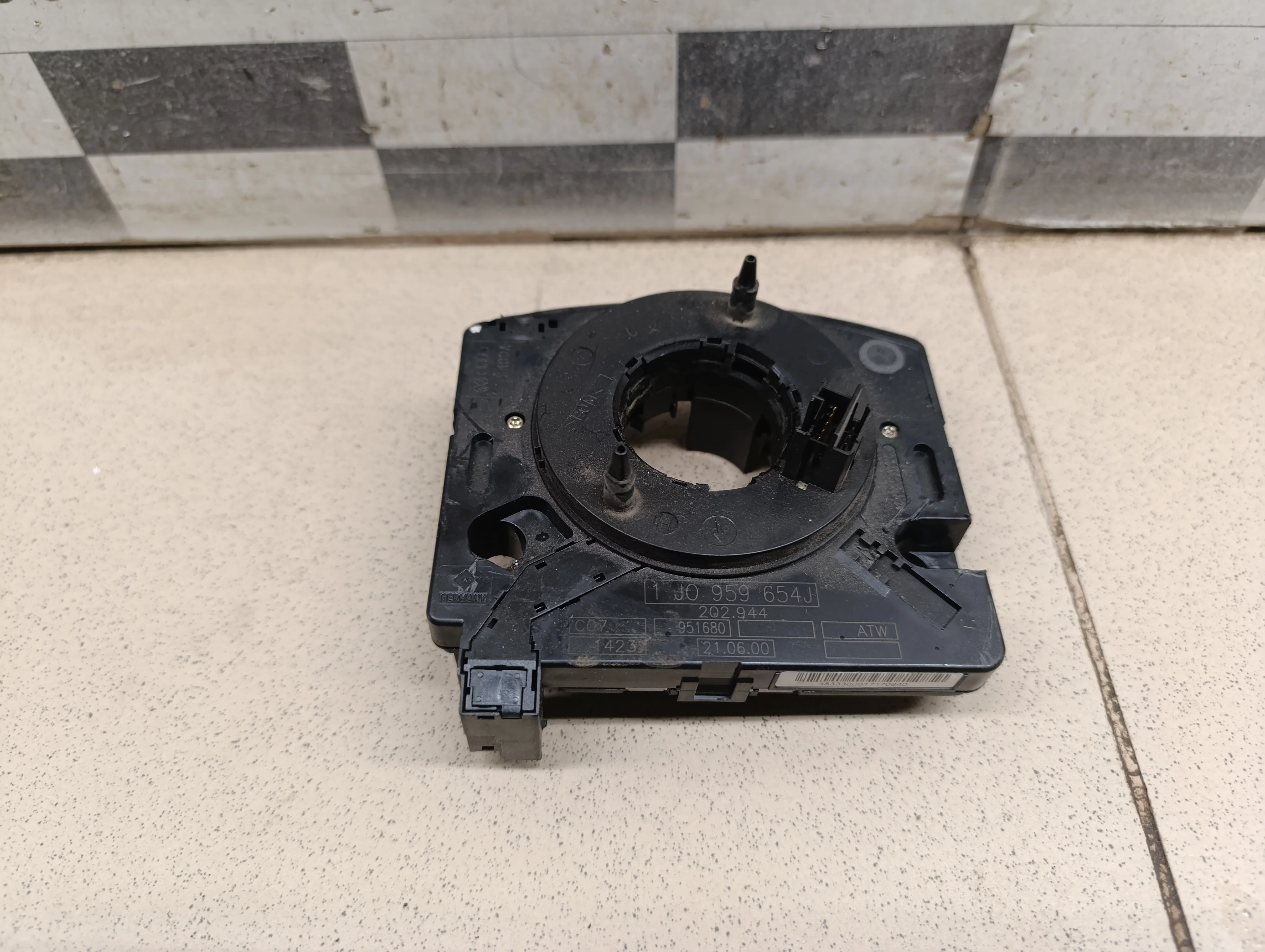 Механизм подрулевой для SRS (ленточный) Golf IV/Bora 1997-2005