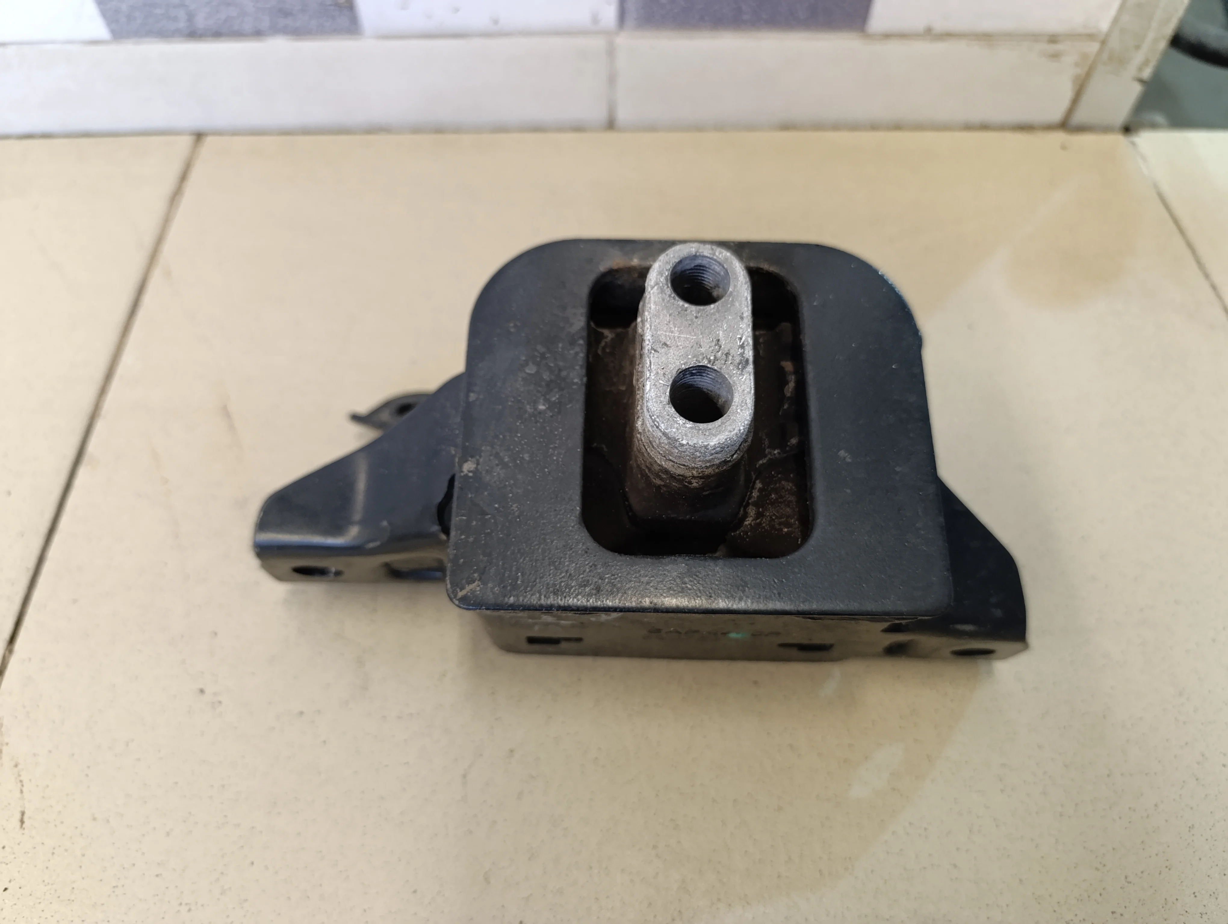 Опора КПП Solaris 2017>