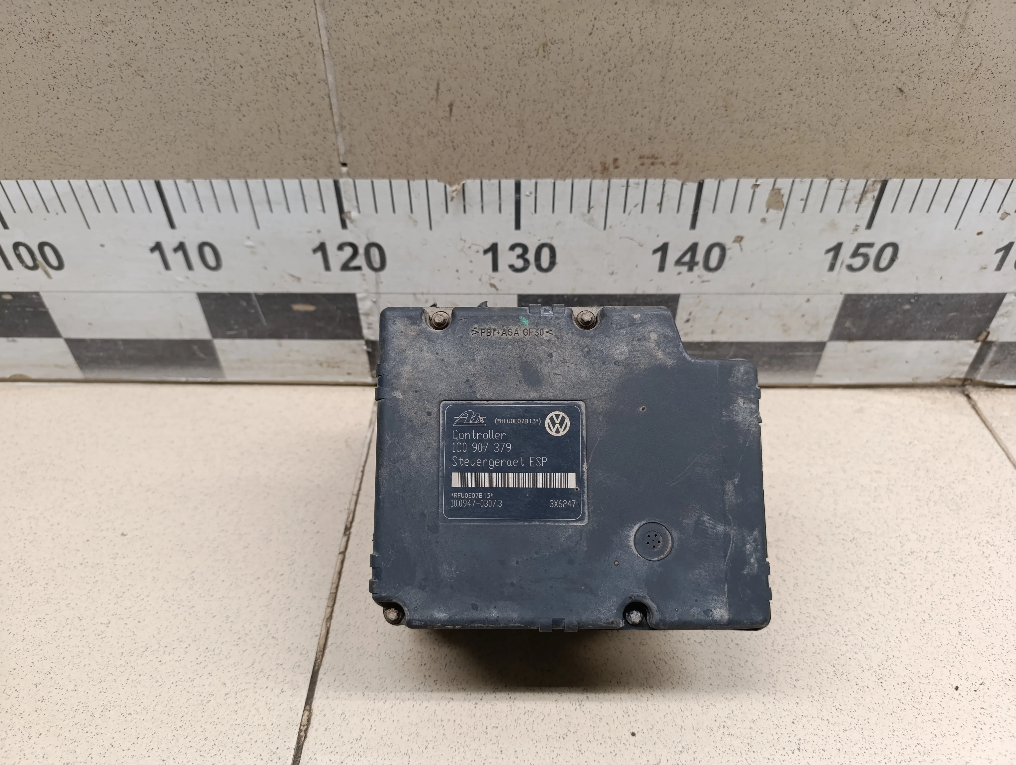 Блок ABS (насос) Golf IV/Bora 1997-2005