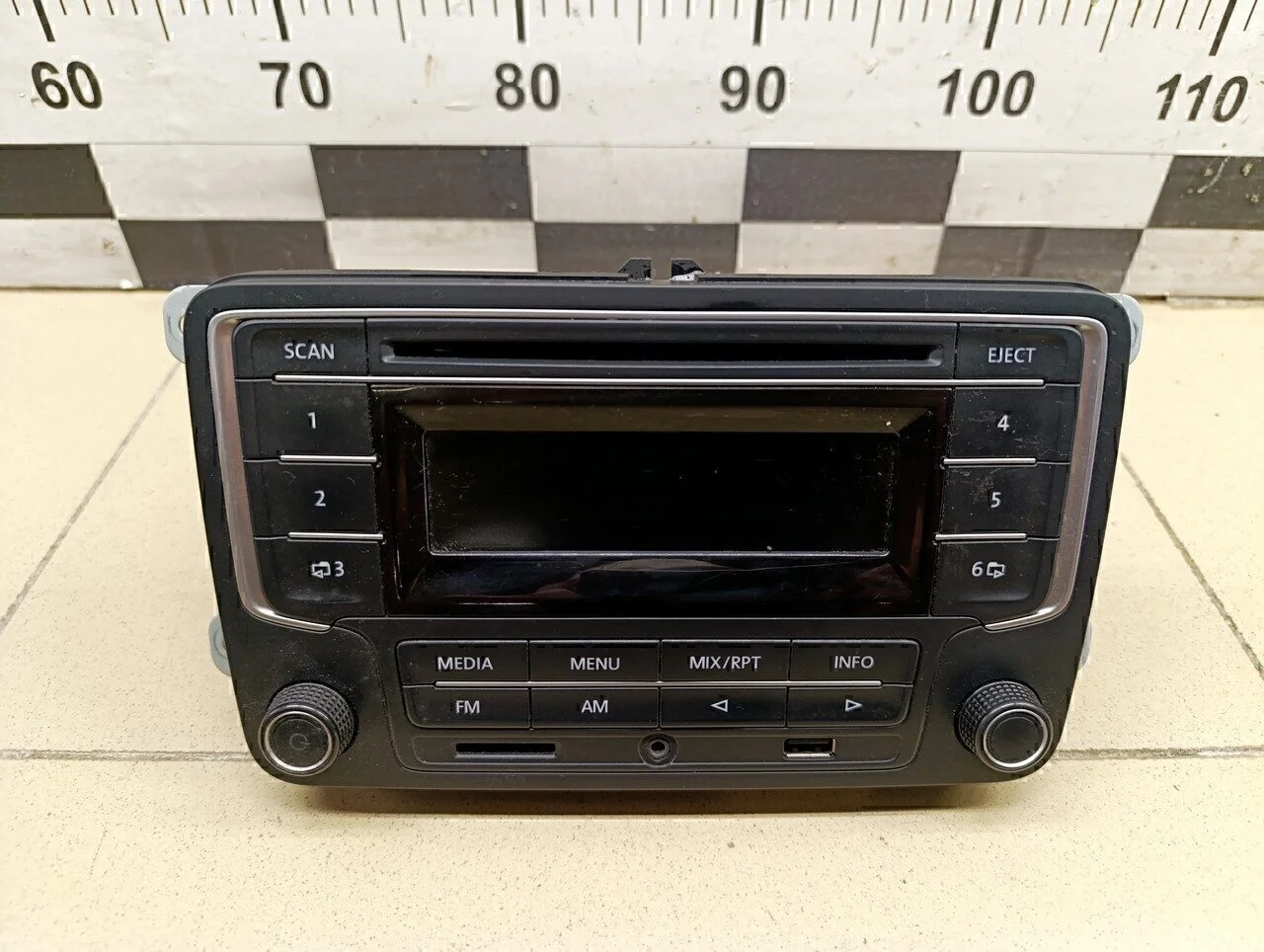 Магнитола Polo (Sed RUS) 2011>