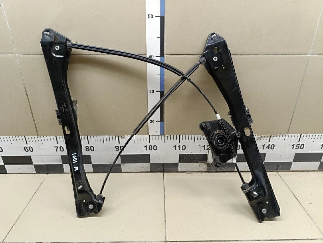 Стеклоподъемник электр. передний левый Jetta 2011>