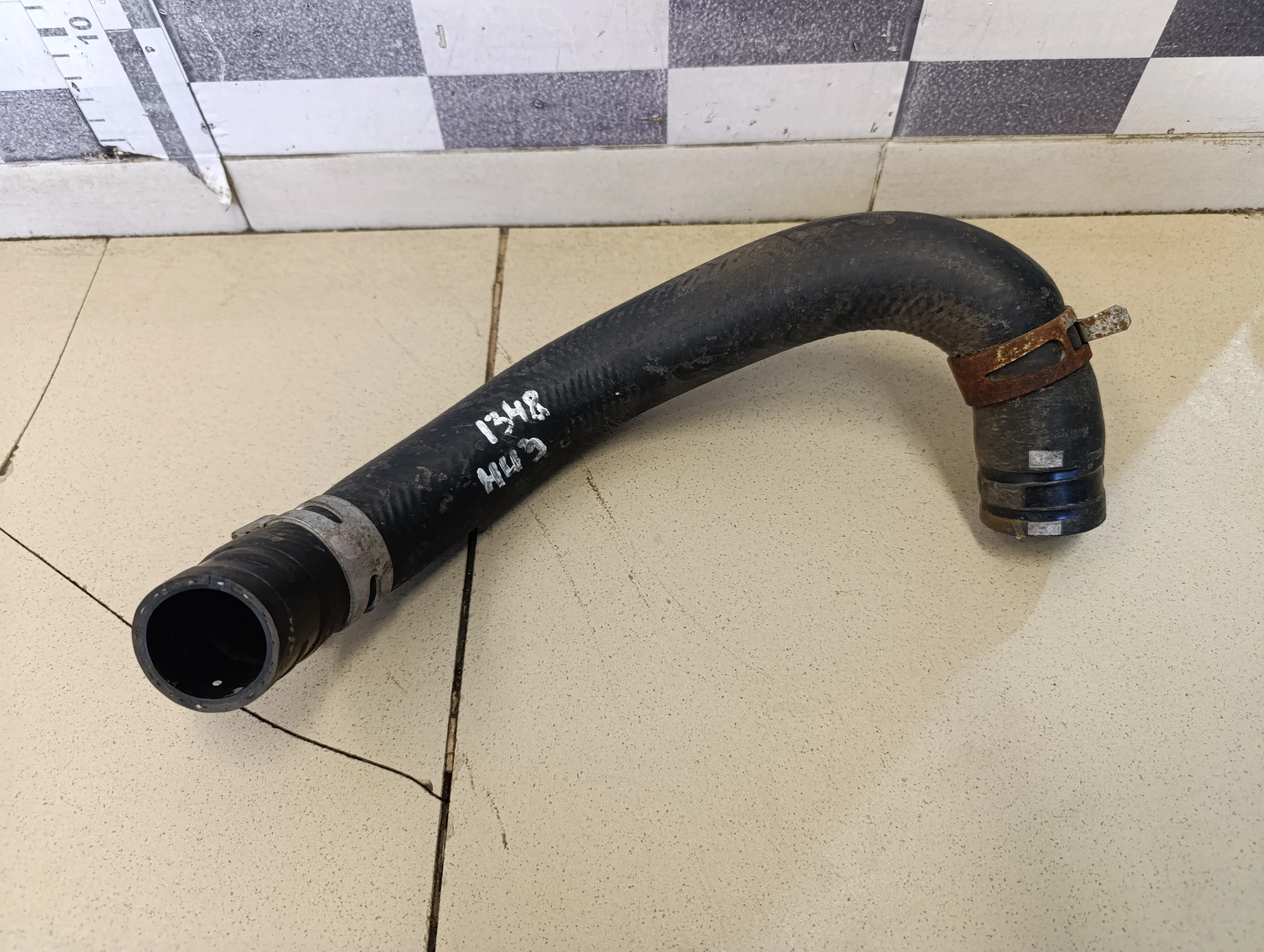 Патрубок радиатора Solaris 2017>