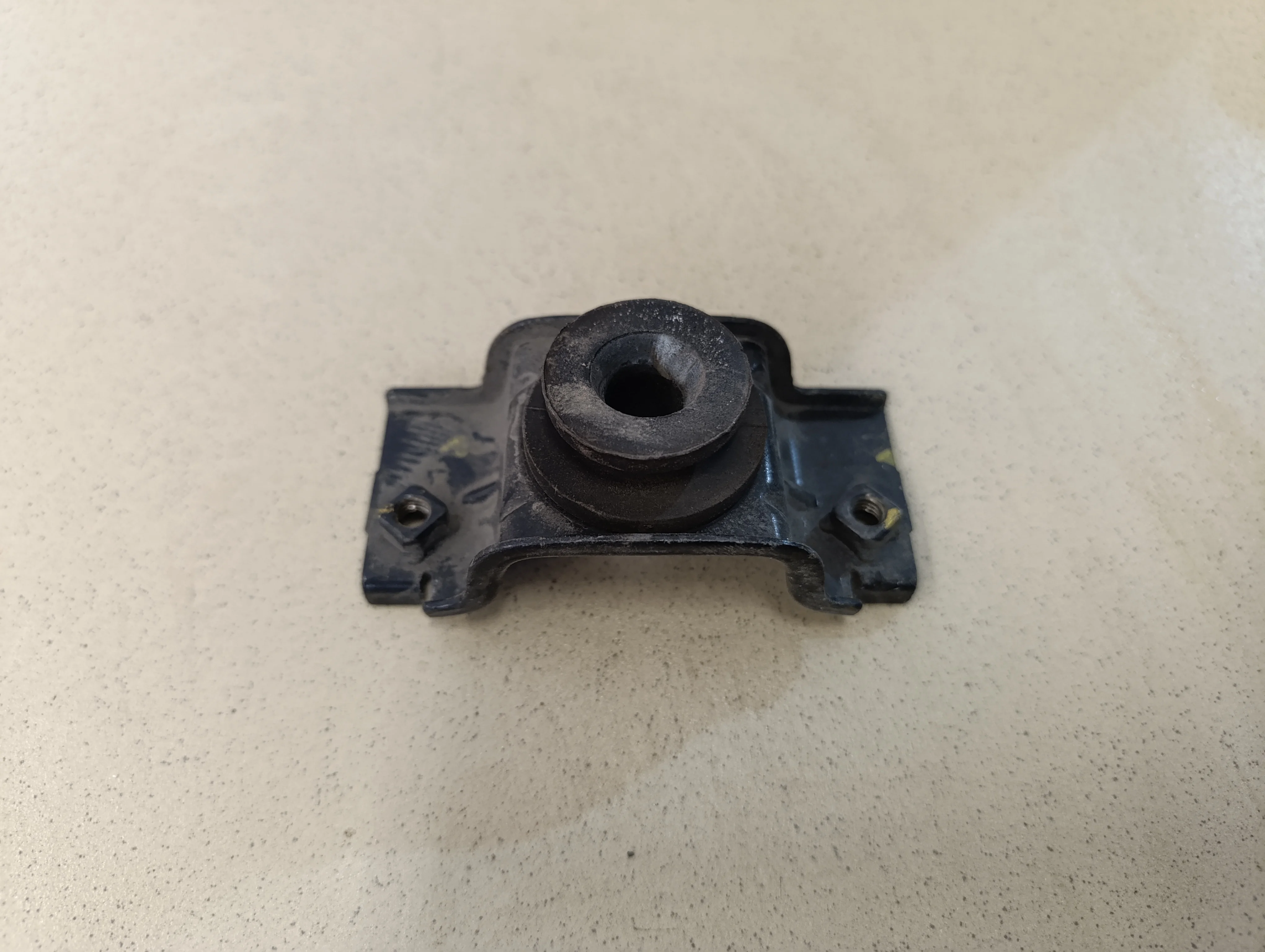 Кронштейн радиатора Solaris 2017>