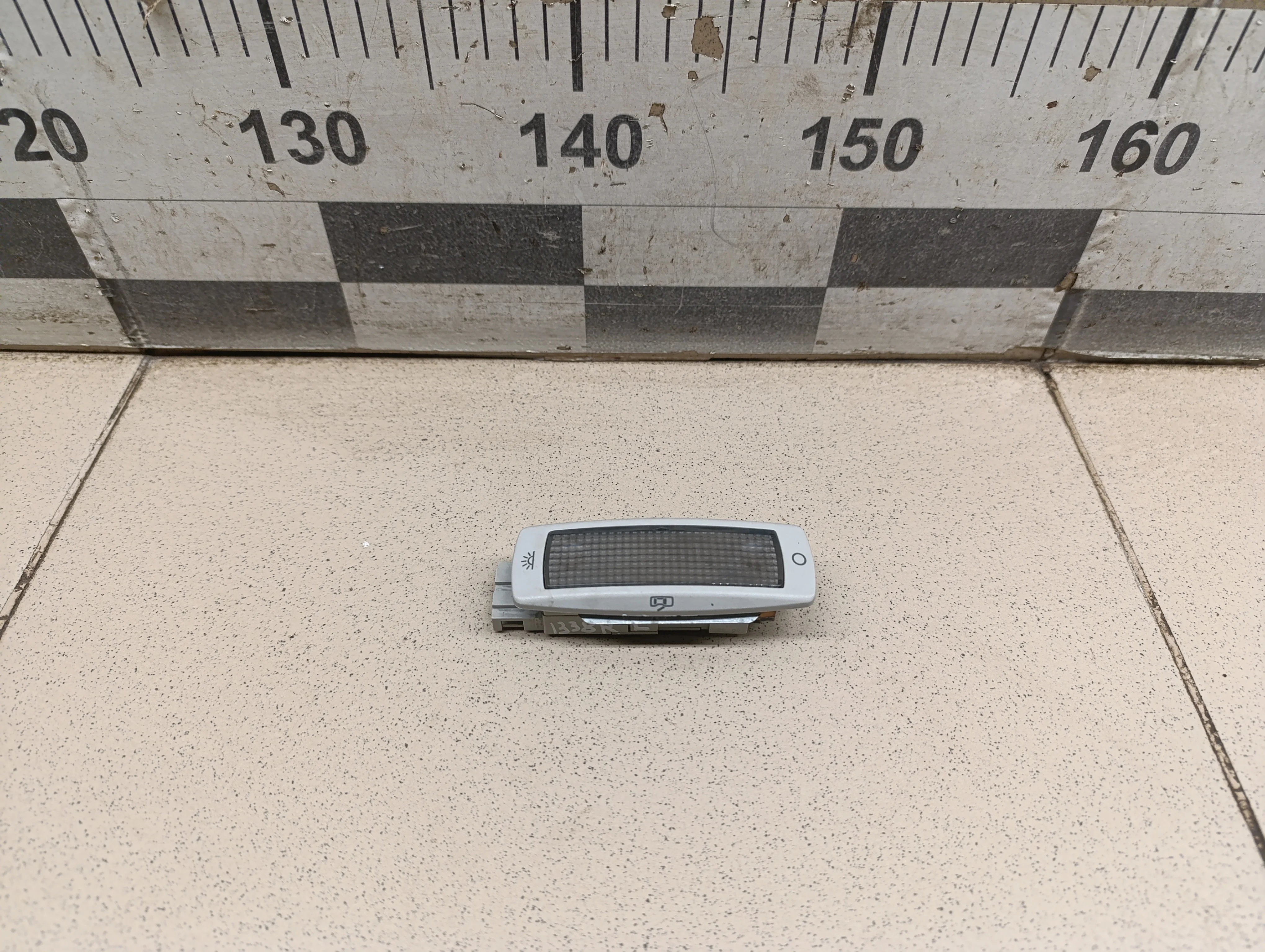 Плафон салонный Passat [B5] 2000-2005