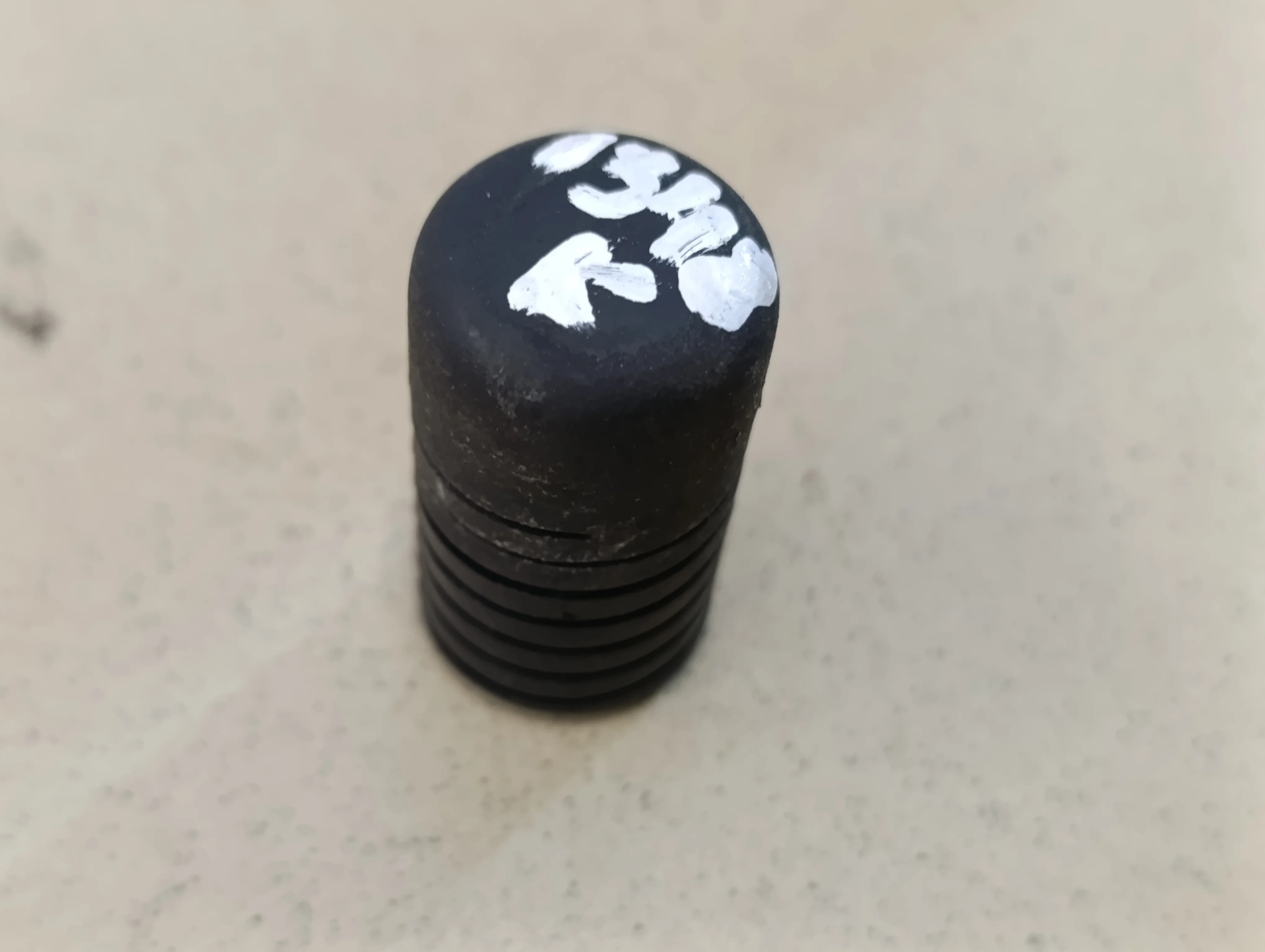 Отбойник капота Solaris 2010-2017