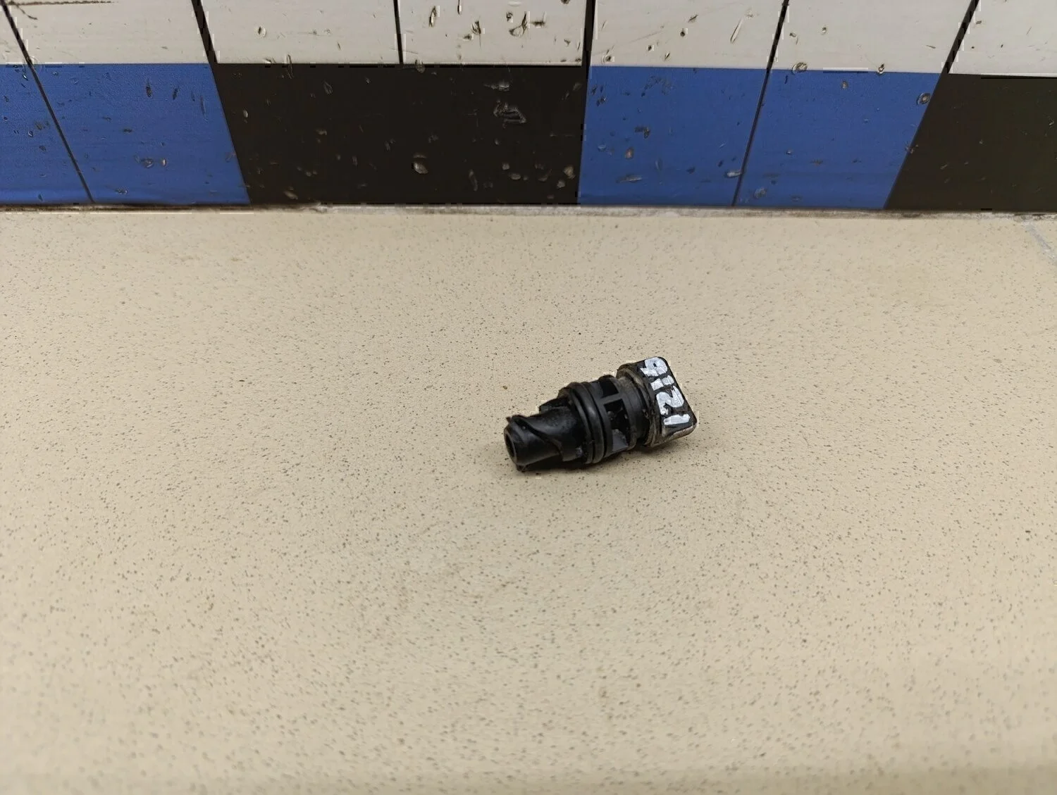 Пробка радиатора J7 2023>