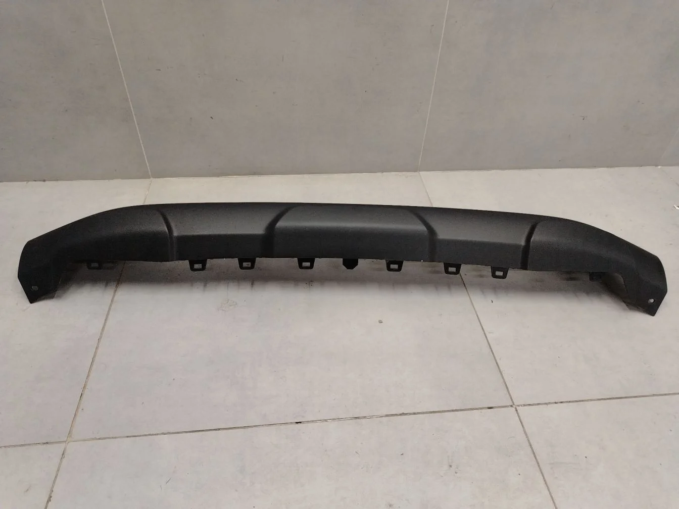 Накладка переднего бампера для Renault Sandero 2014-