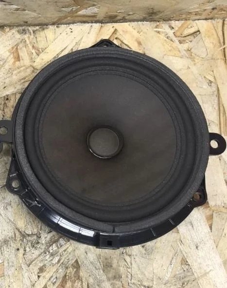 Динамик Kia Sportage II рестайлинг (2008—2010) 2009 1K - BLACK PEARL