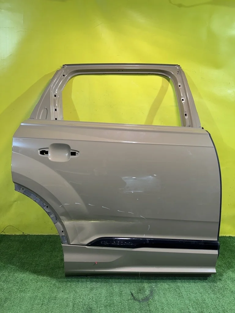 Дверь задняя правая  Audi Q7 (4M) 2015 4M0833052E 42622