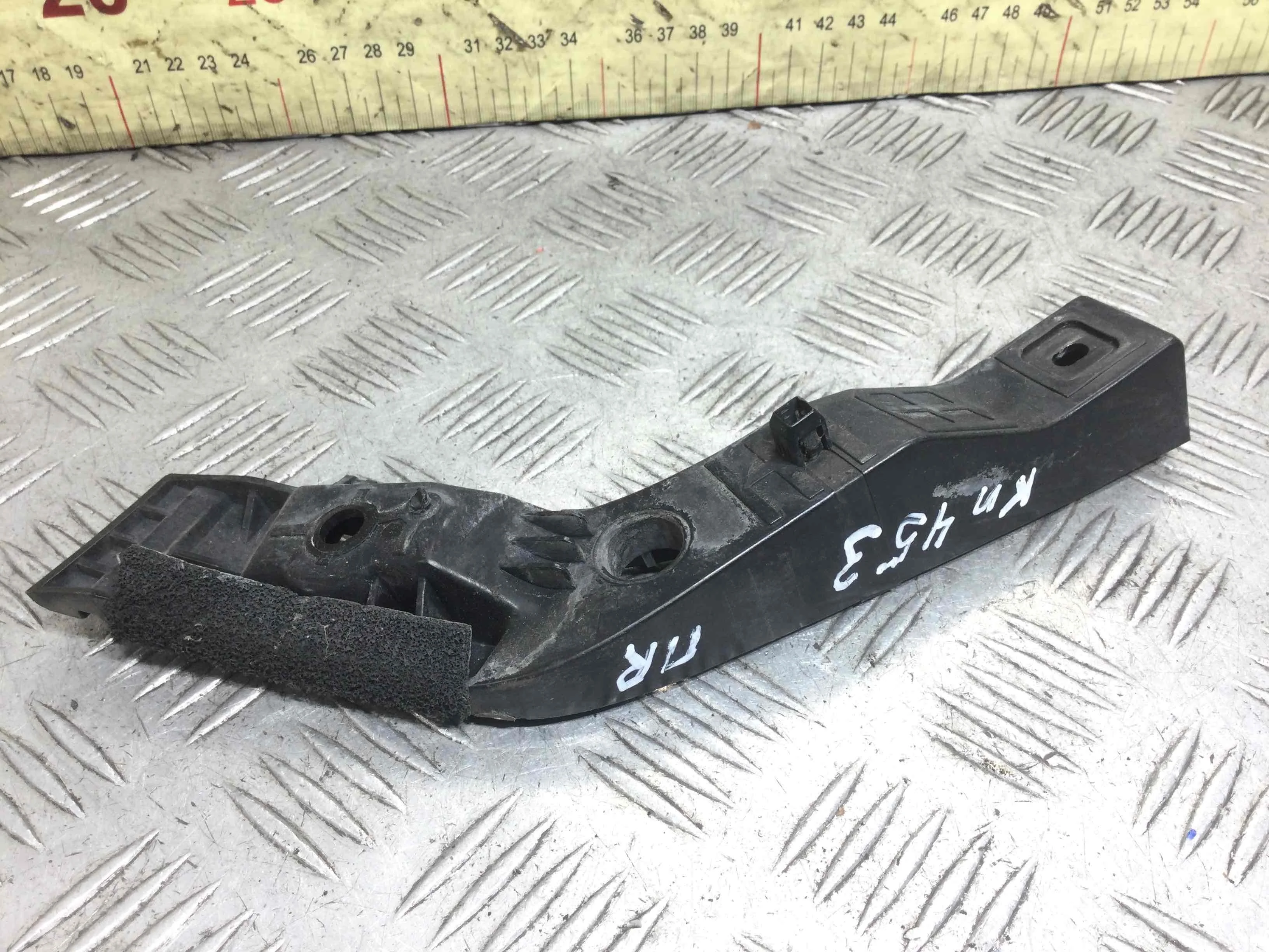 Кронштейн крепления крыла переднего левого Hyundai i30 1 поколение (2007-2010) дизель 1.6 CRDi Механика Х/б