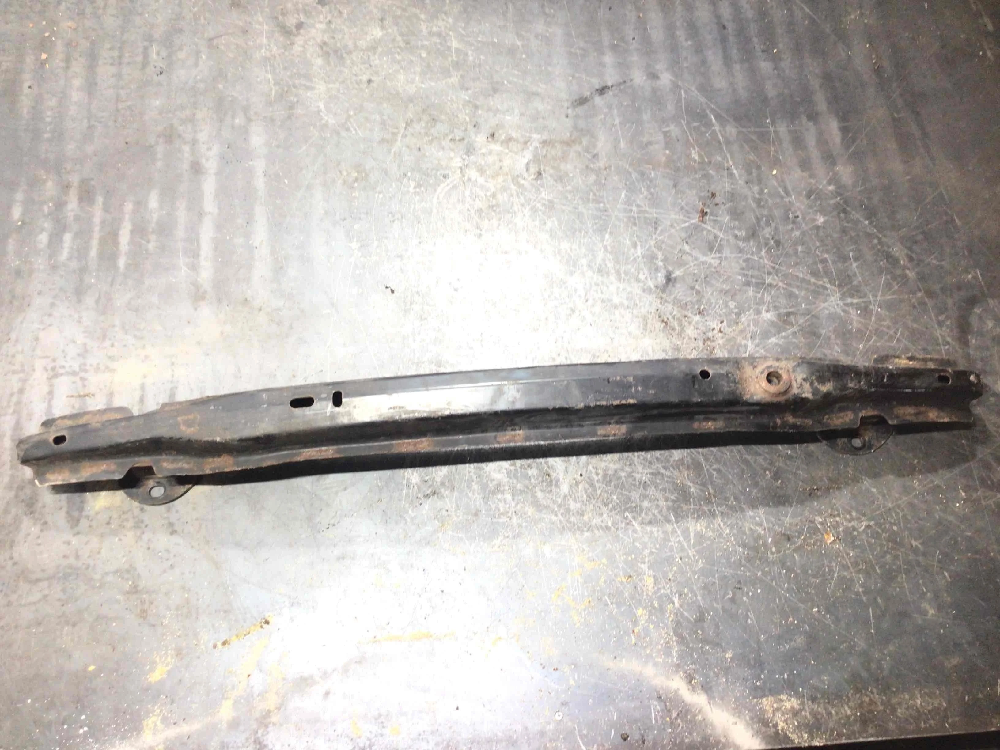 Усилитель бампера заднего BMW X3 E83 (2003-2006) бензин 2.5 i Автомат Кроссовер