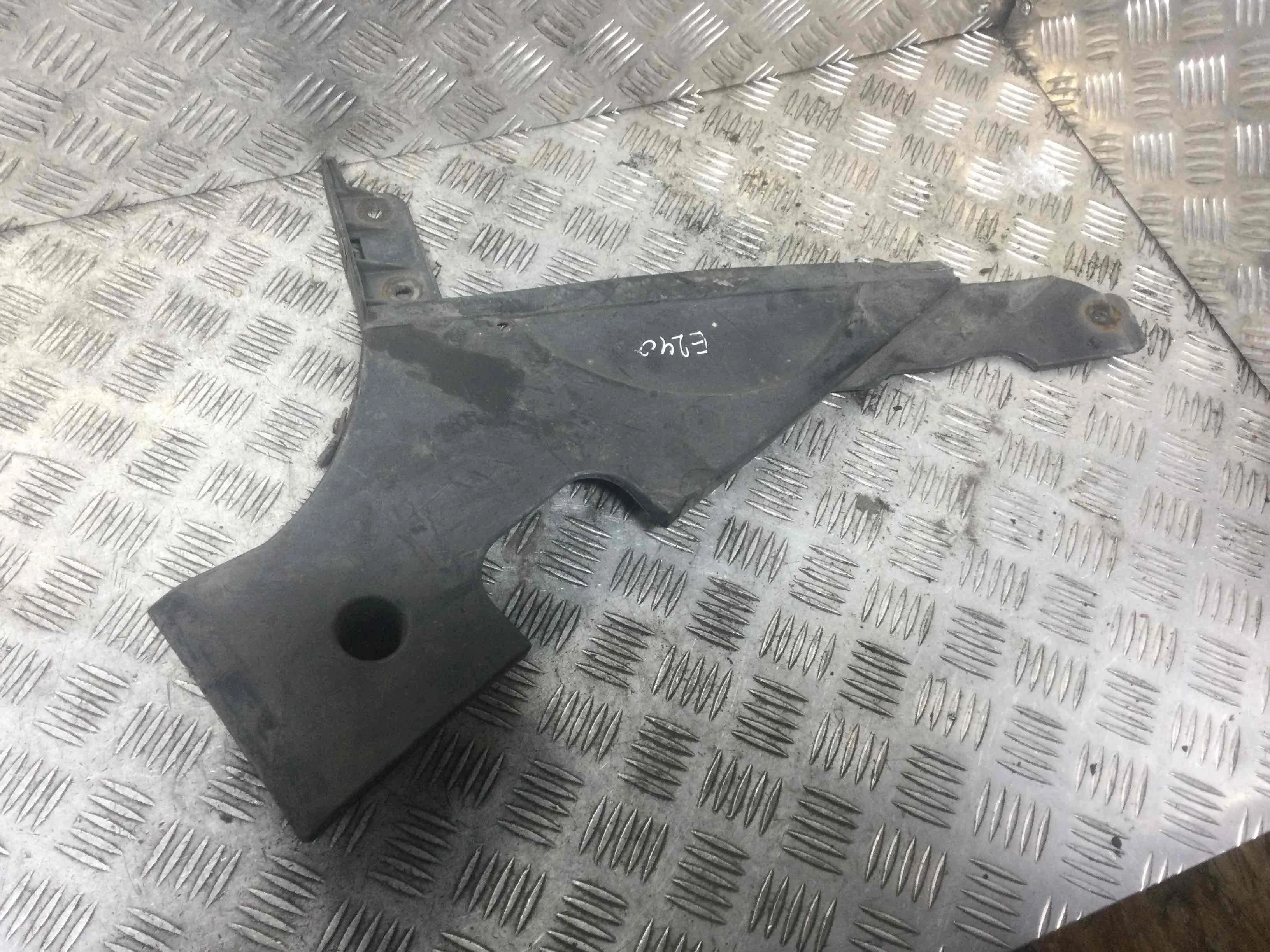 Защита топливного бака BMW 5-Series F10/F11/GT F07 (2009-2013) дизель 2.0 TD Механика Универсал