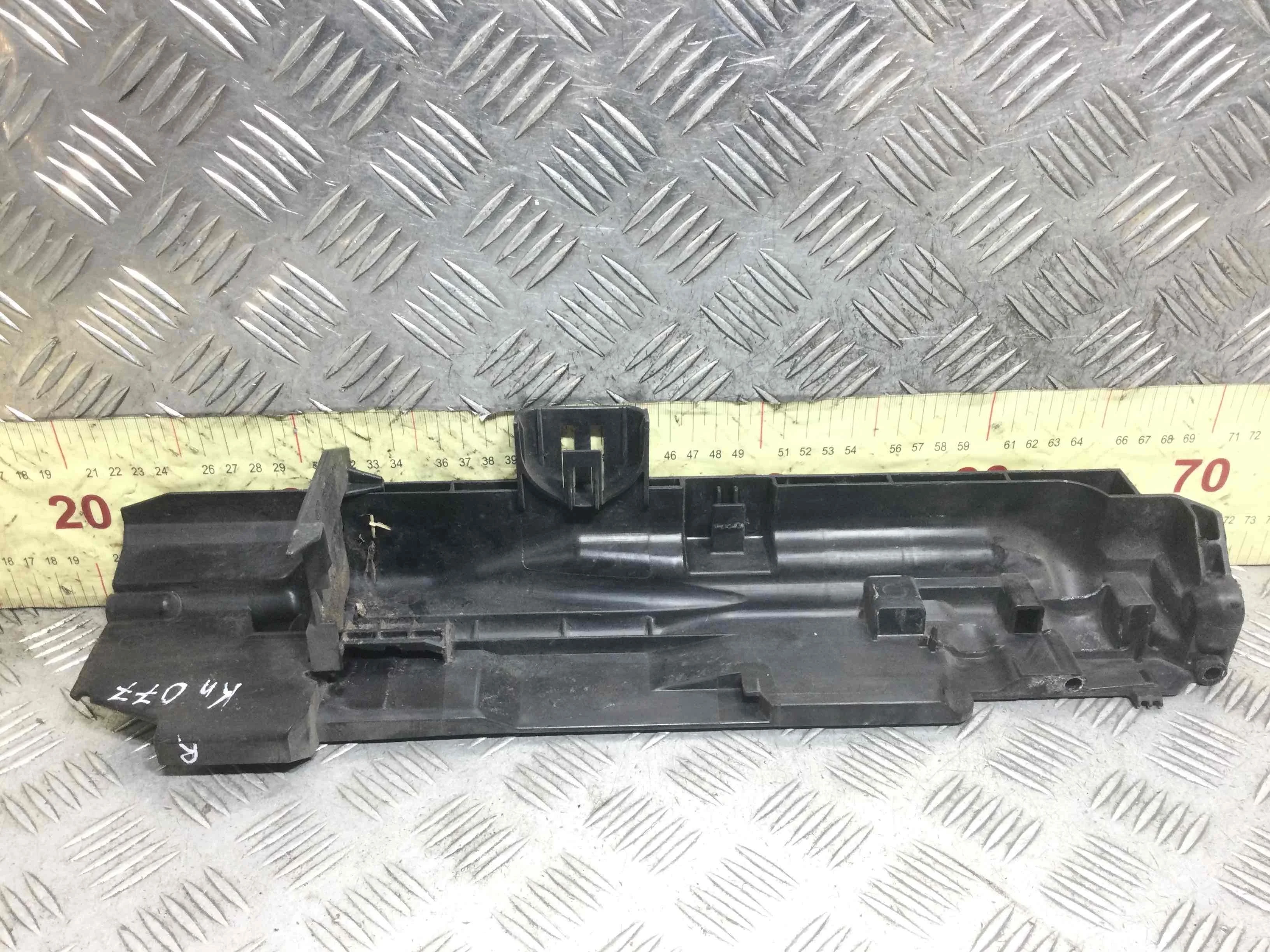 Кронштейн радиатора BMW 3-Series 3-Series E90/E91/E92/E93 2005 - 2010 дизель 2.0   Седан