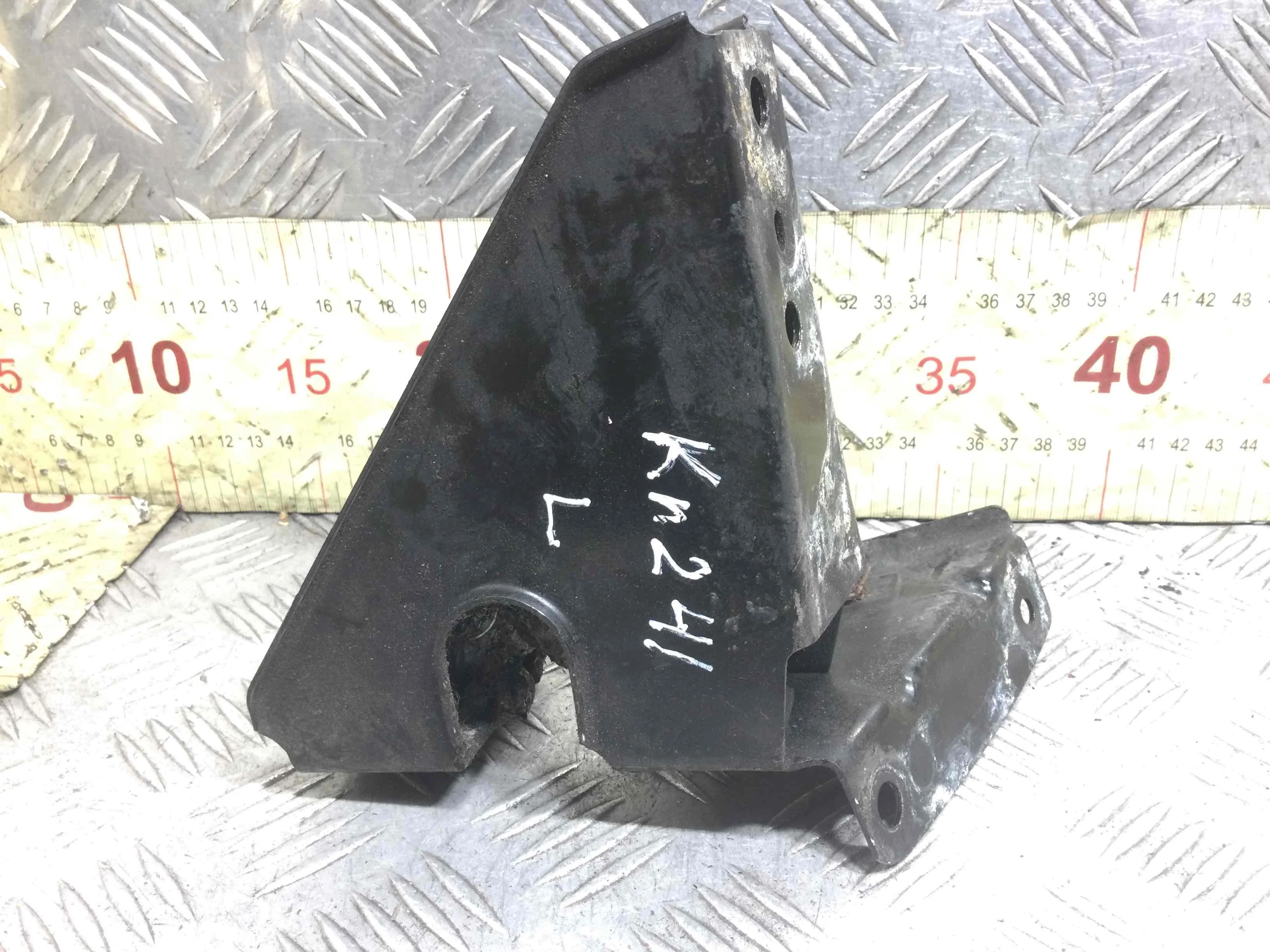 Замок капота BMW 3-Series 3-Series E90/E91/E92/E93 2005 - 2010 бензин 2.0 i  Седан