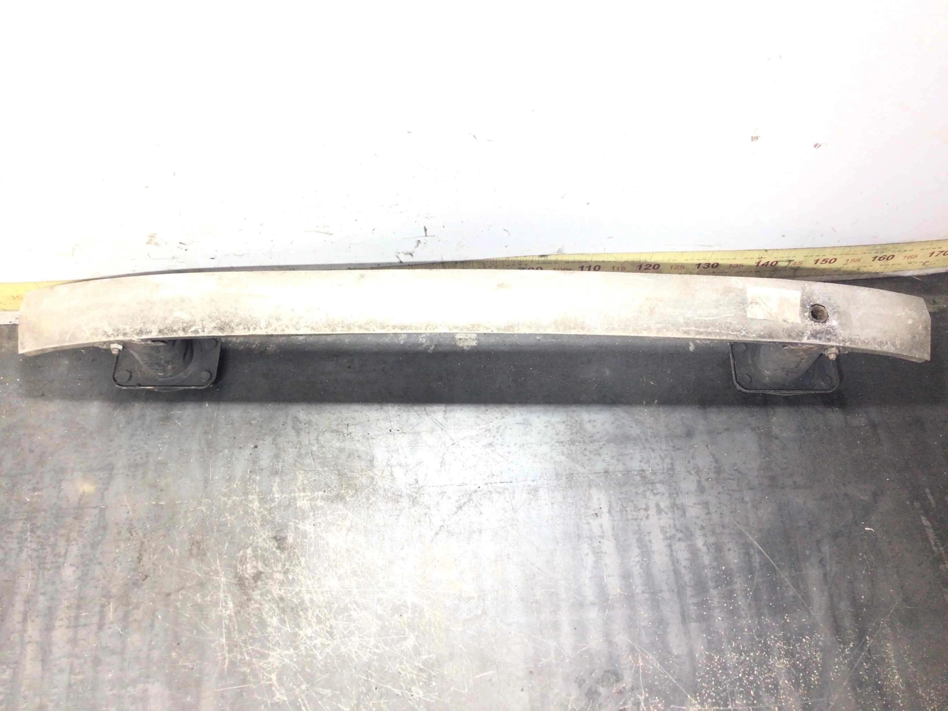 Усилитель бампера переднего Mercedes E-klasse E-klasse (W211) 2002 - 2009 дизель 3.0 CDI Автомат Седан