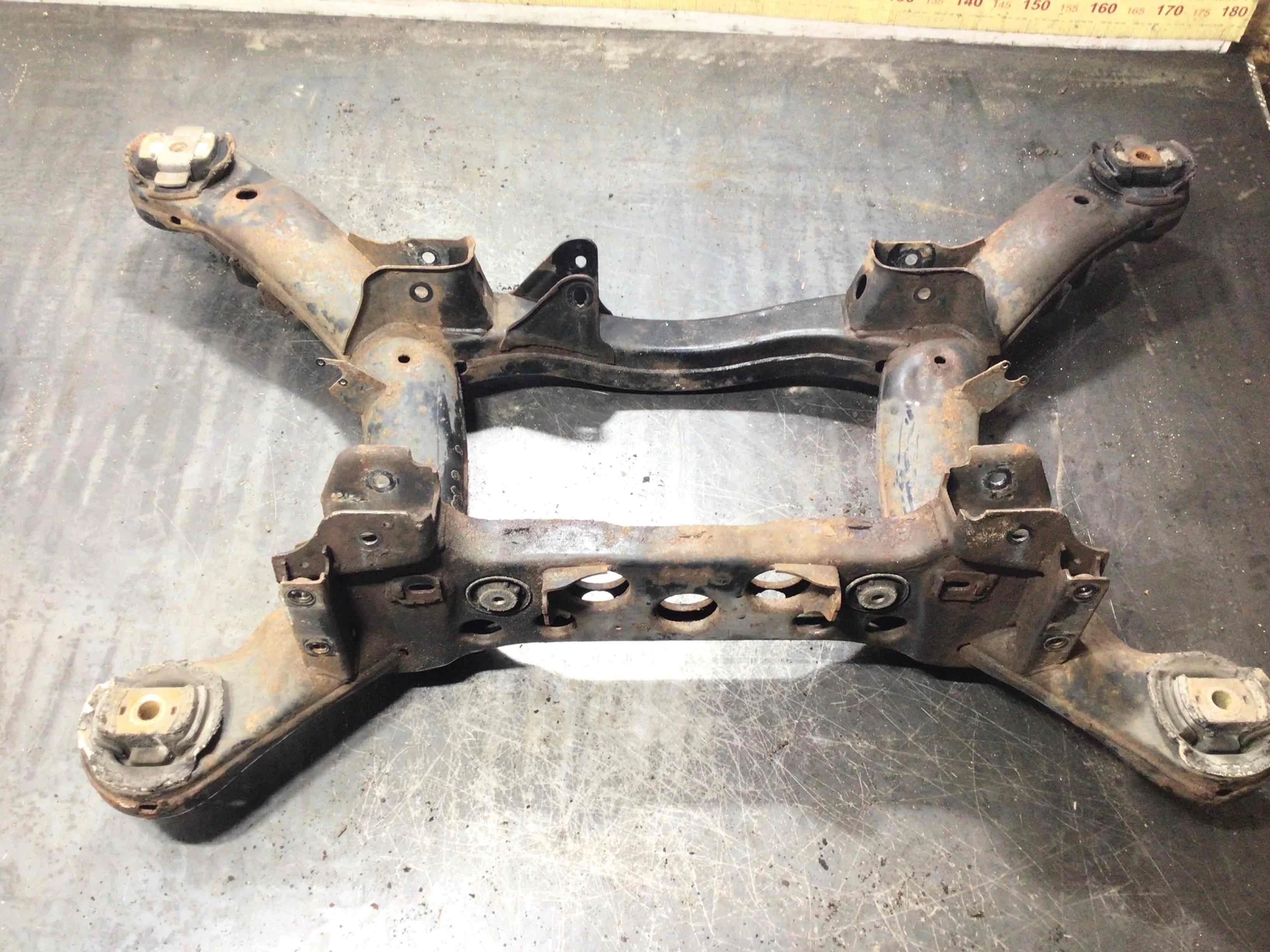 Балка подвески задняя Mercedes GL X164 (2006-2009) дизель 4.2 CDI Автомат Внедорожник