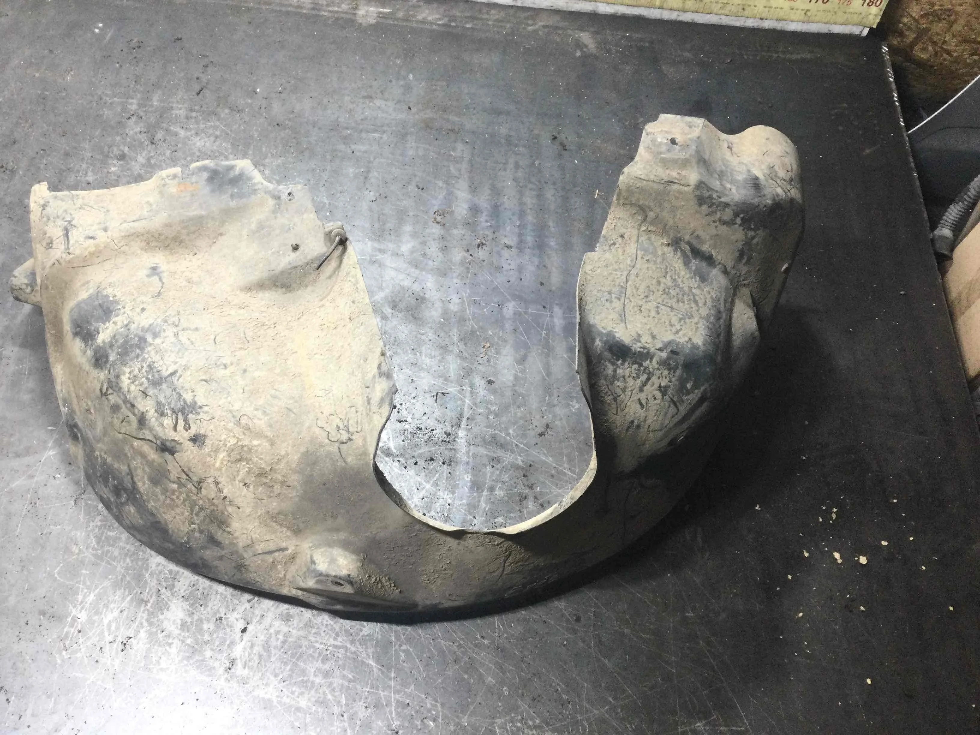 Защита арок (подкрылок) Land Rover Freelander 2 поколение (2006-2010) дизель 2.2 TD Механика Внедорожник